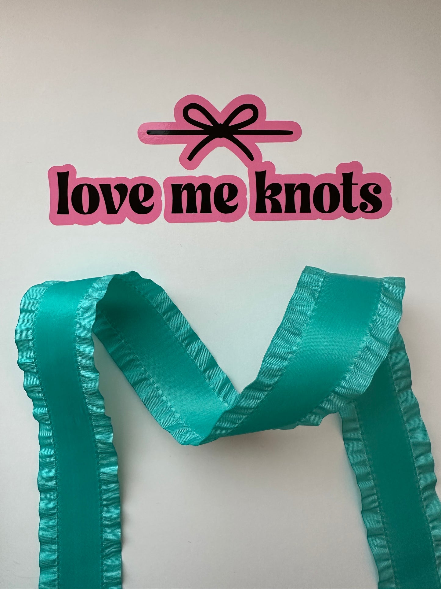 1.5” Turquoise Ruffle