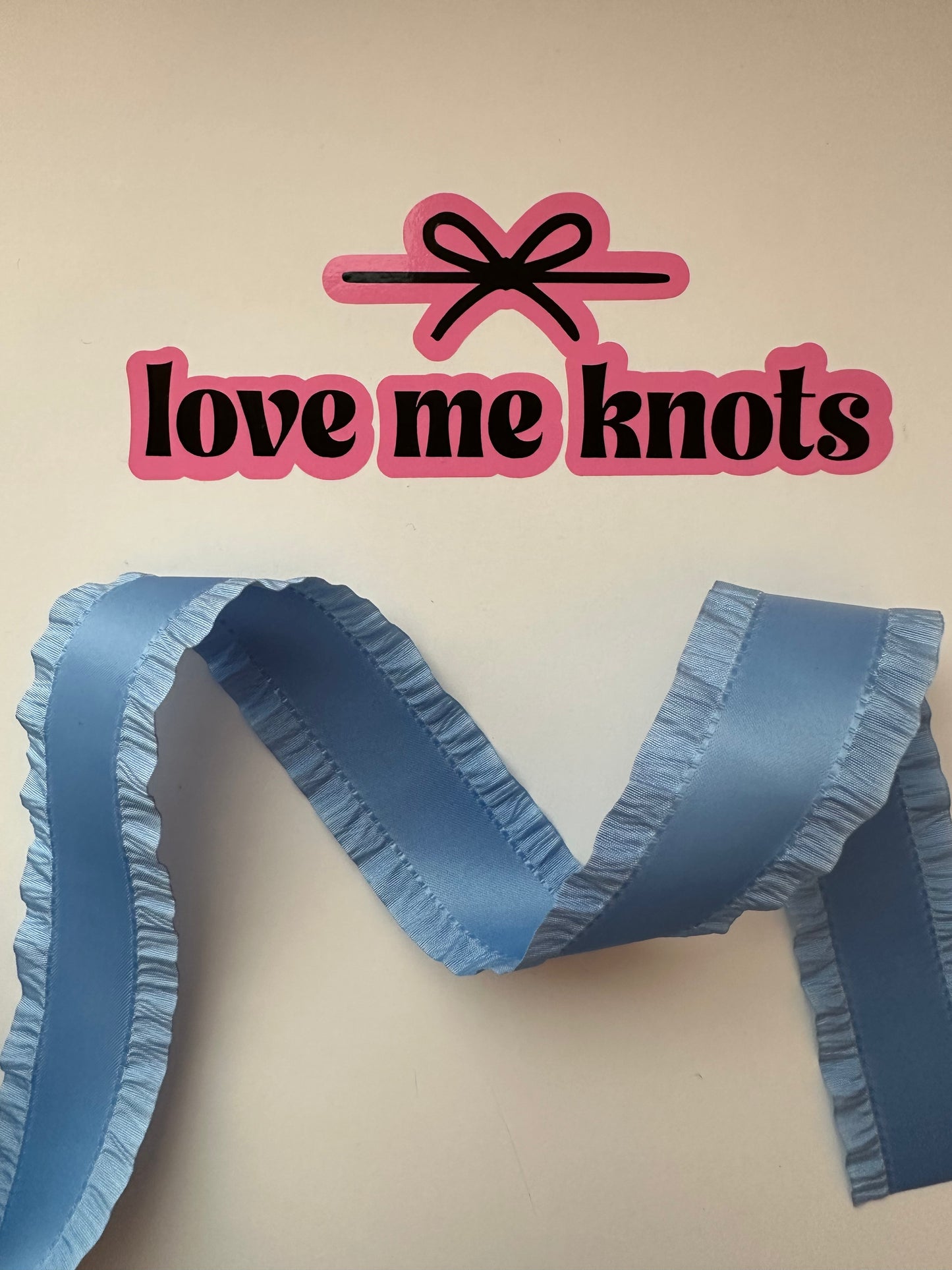 1.5” Antique Blue Ruffle