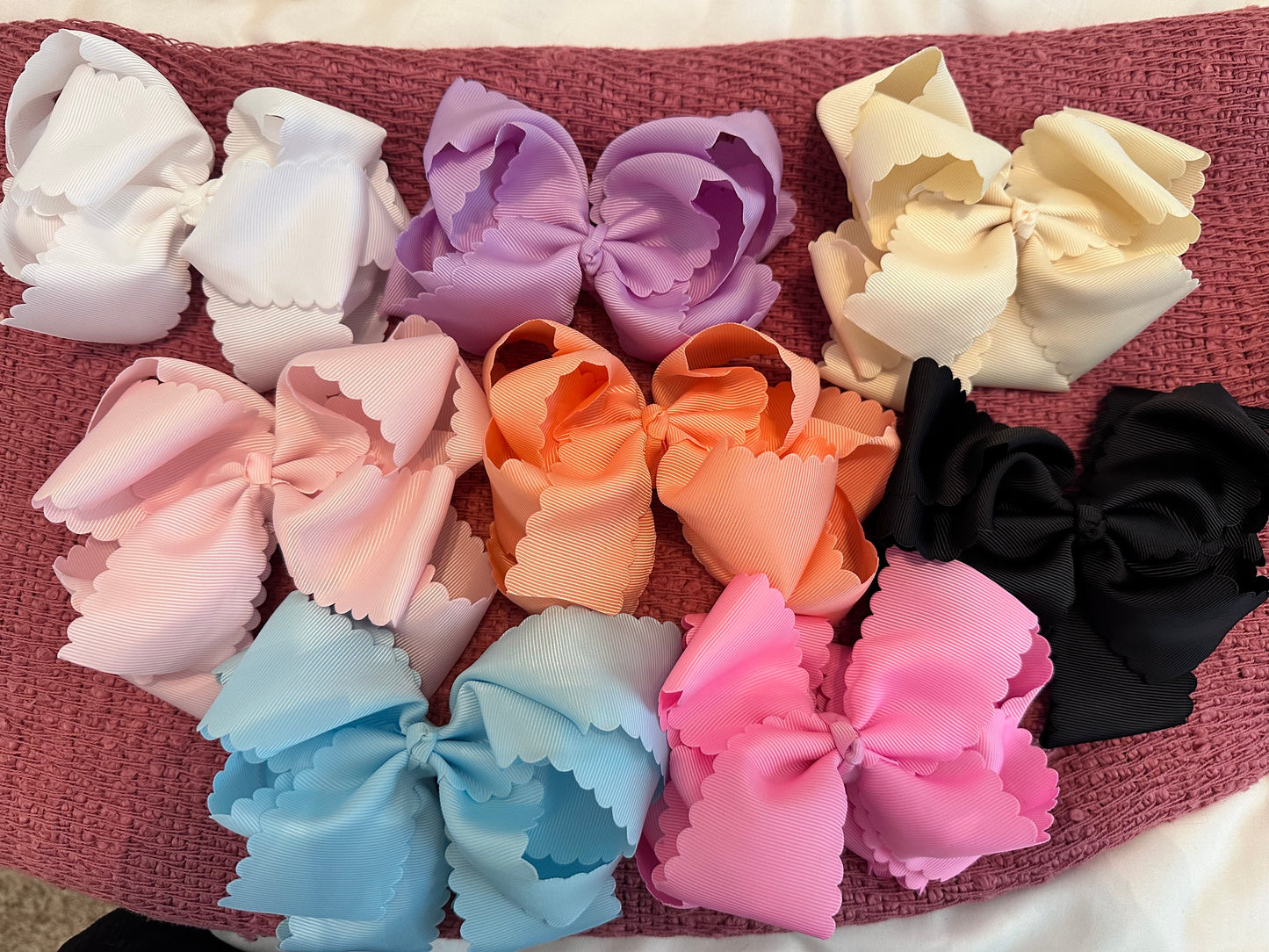 3 letter monogram bow