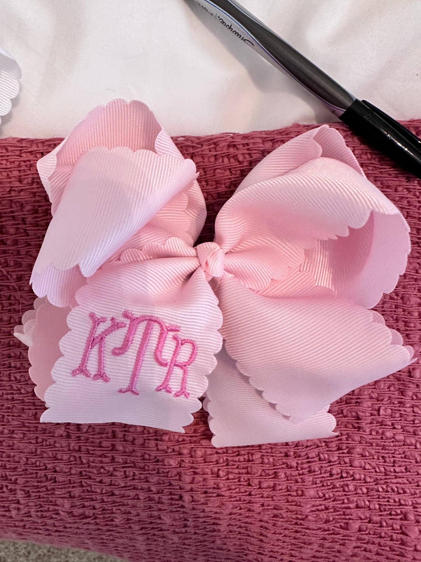 3 letter monogram bow