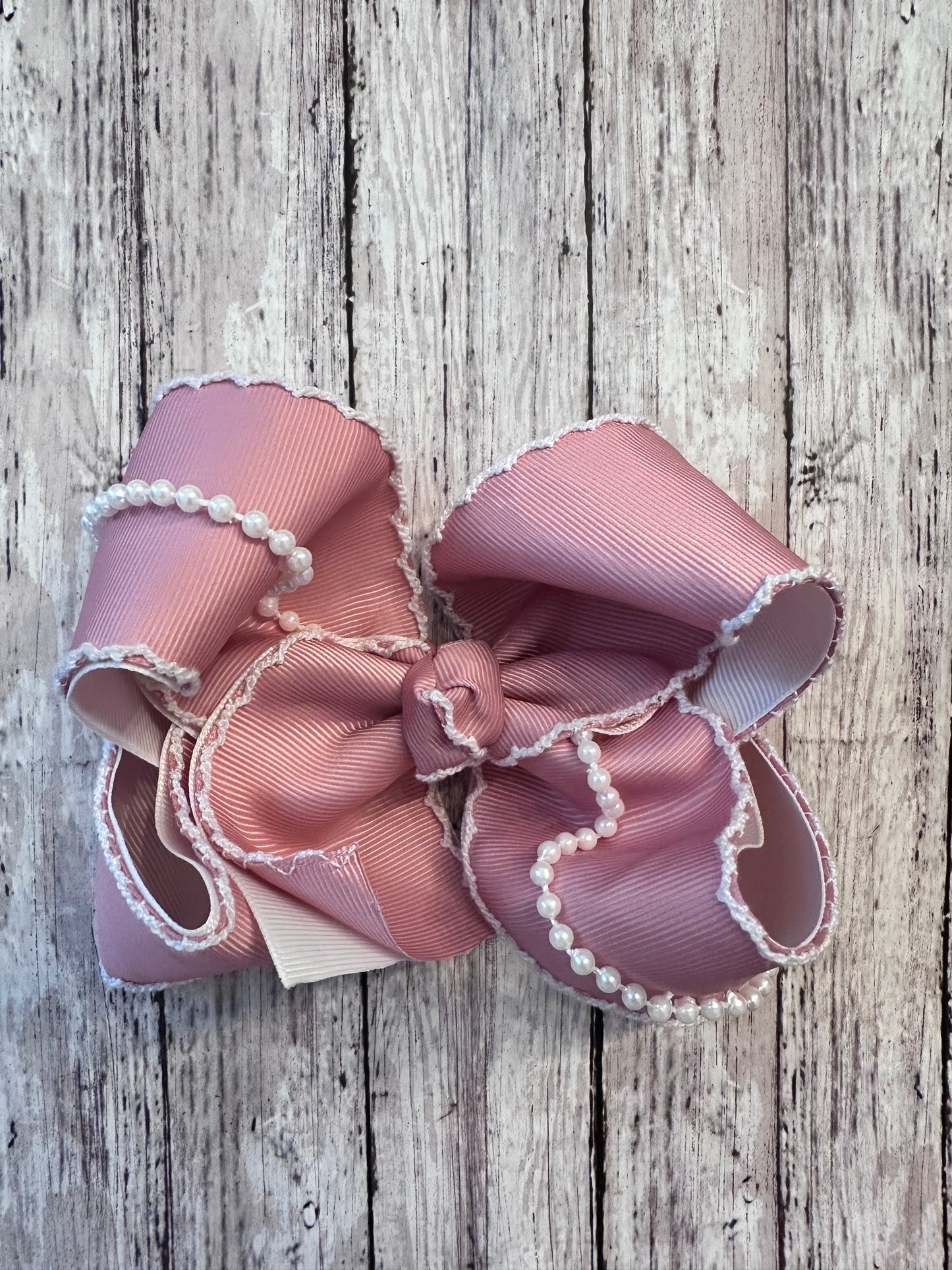 Mauve Moonstitch Bow with Pearls