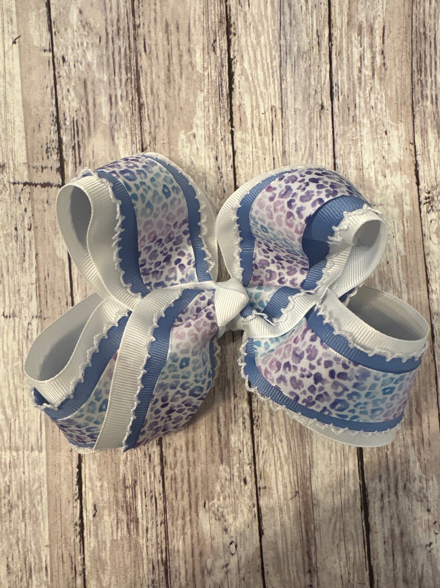 Blue Leopard Bow 5”