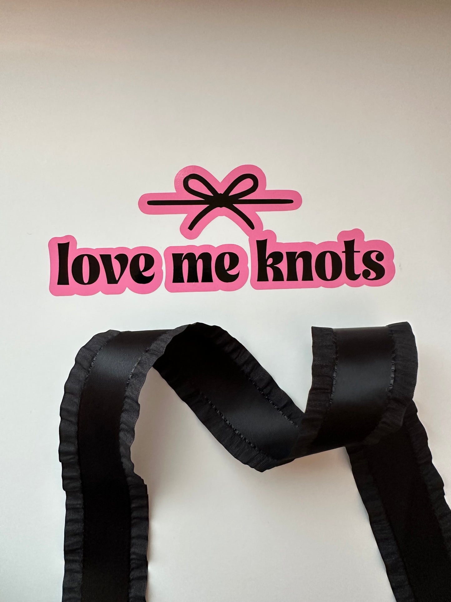 1.5” Black Ruffle