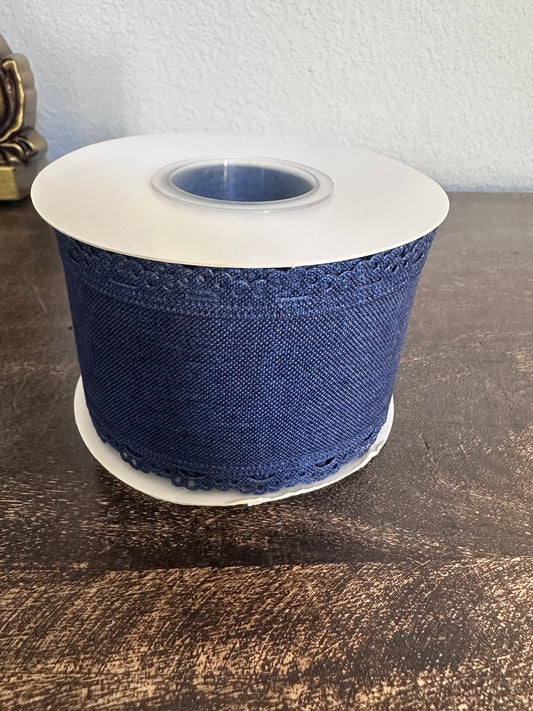 2.5” navy eyelet